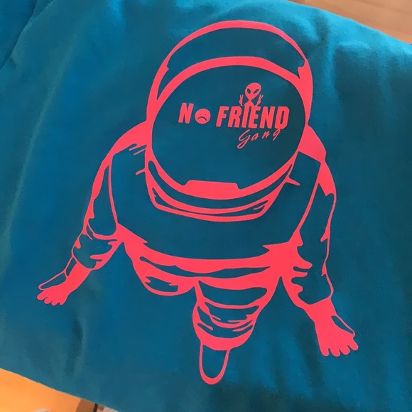 No Friend Gang Astronaut T shirts - Picture 2 of 4